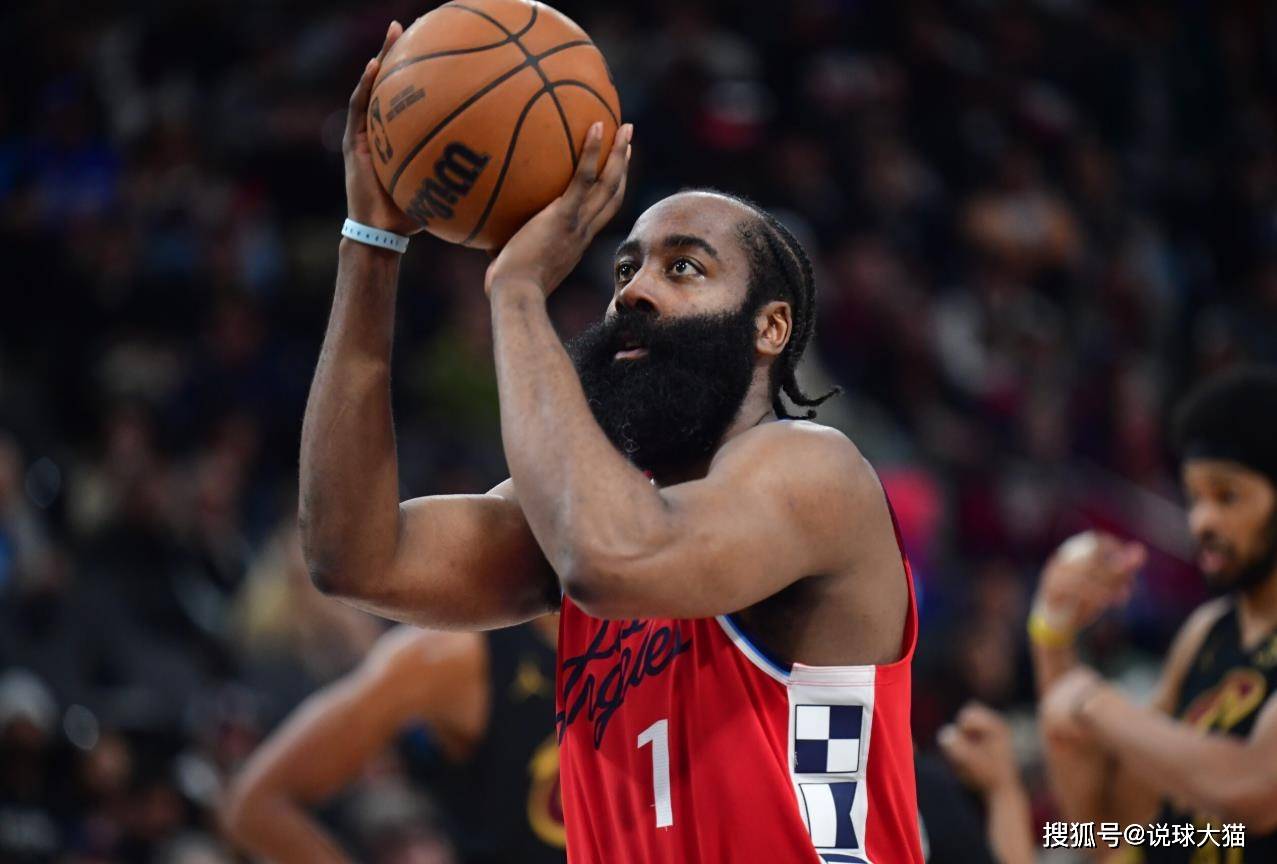 哈登连续十场比赛得分超过反败为胜，加拿大队不断突破！